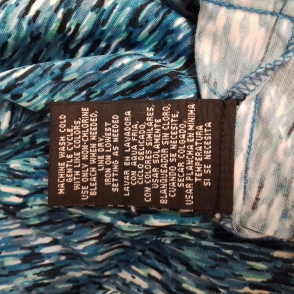 R & K sundress, size medium, blue/white, summer style. - Picture 6 of 7